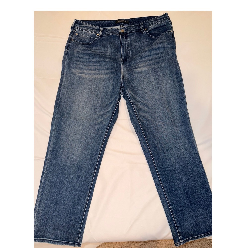 Liverpool Straight Leg Jeans Womens 16W Blue NWOT Medium Wash Stretch Denim